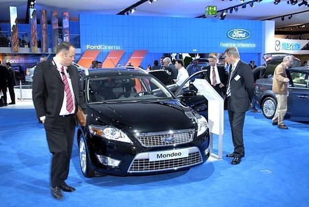 Damit alles reibungslos klappt, regen sich auf Fords Messestand in diesem Jahr 200 Hände. Foto: auto-reporter.net